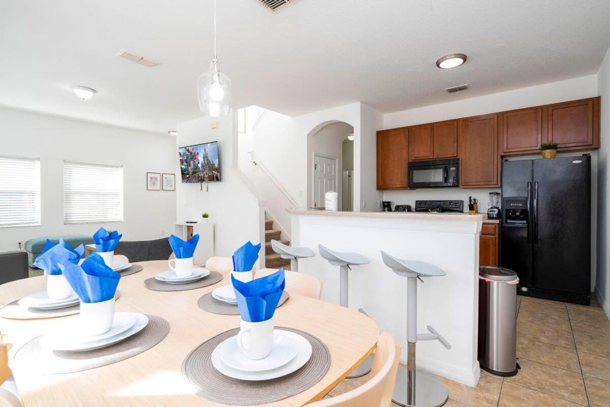 Four Bedroom W/ Screened Pool Close To Disney 4572 คิสซิมมี ภายนอก รูปภาพ