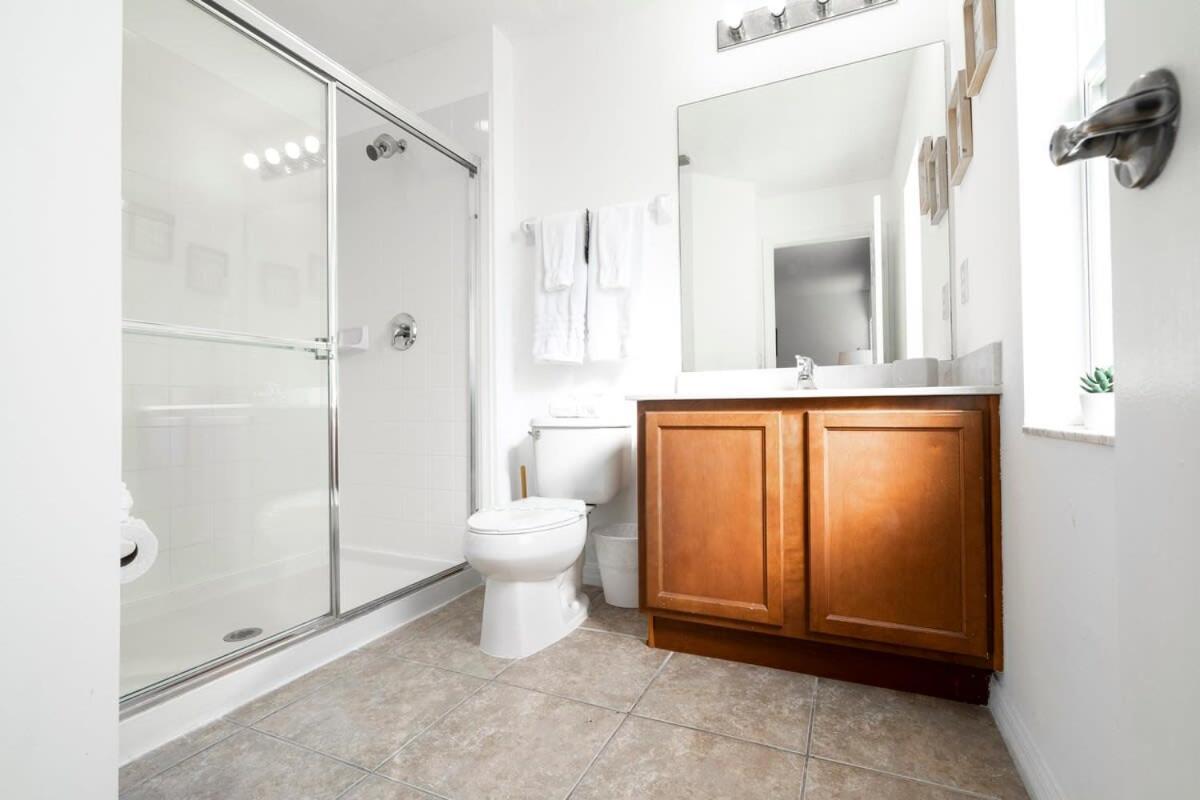 Four Bedroom W/ Screened Pool Close To Disney 4572 คิสซิมมี ภายนอก รูปภาพ